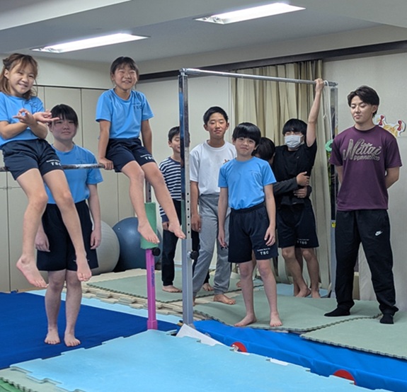 上級クラスの集合写真